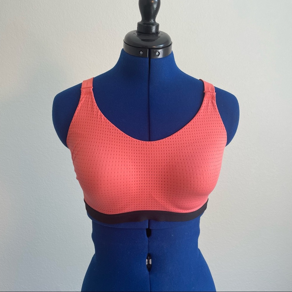 Victoria Sport Salmon Pink Orange Lightweight Sports Bra